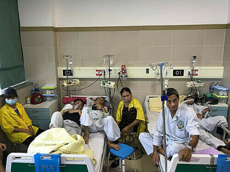 Trung tâm hô hấp bệnh viện Bạch Mai tiếp nhận khoảng 100 ca khám chữa bệnh mỗi ngày. Ảnh: Gia Chính