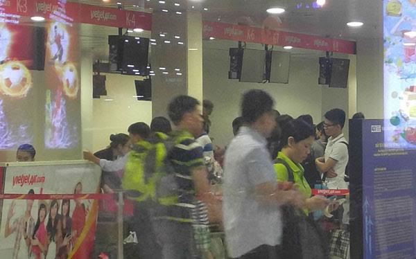 20160729233238-anh-giua.jpg